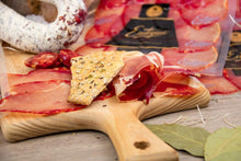 Cargar imagen en el visor de la galería, LOTE REGALO EMBUTIDOS Y JAMÓN DUROC
