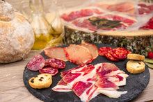 Cargar imagen en el visor de la galería, LOTE REGALO EMBUTIDOS SELECCIÓN